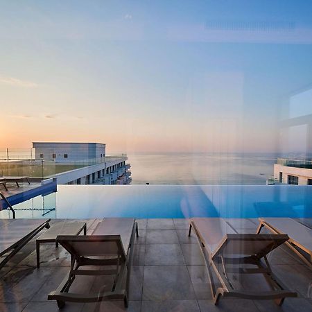 Jad Apartment In Infinity Beach Resort - Parking Mamaia Exterior foto