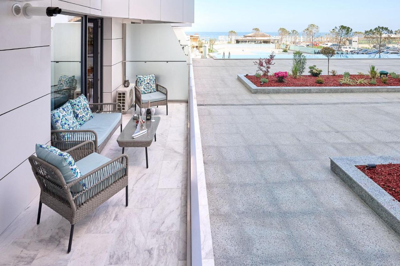 Jad Apartment In Infinity Beach Resort - Parking Mamaia Exterior foto