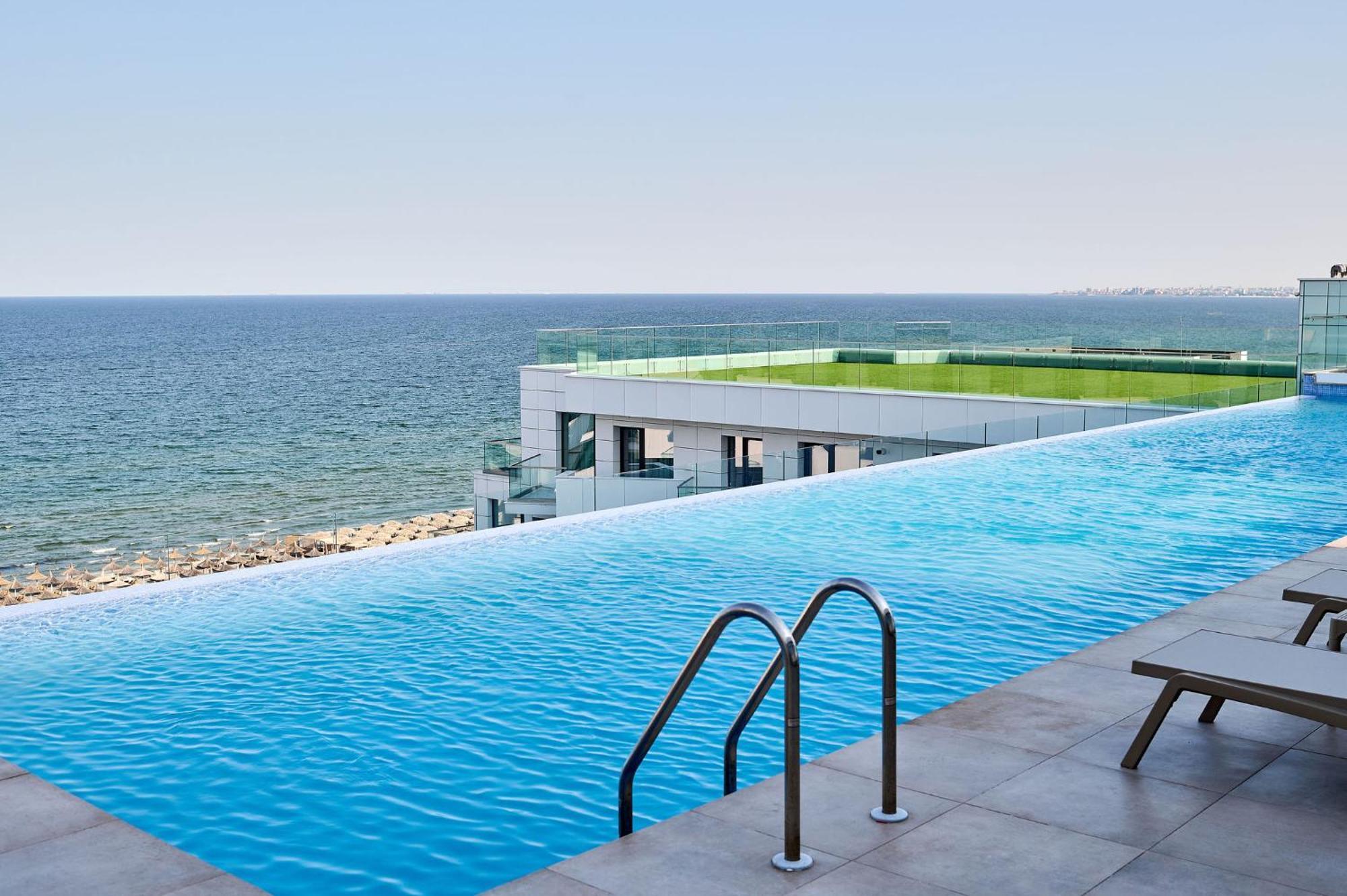 Jad Apartment In Infinity Beach Resort - Parking Mamaia Exterior foto